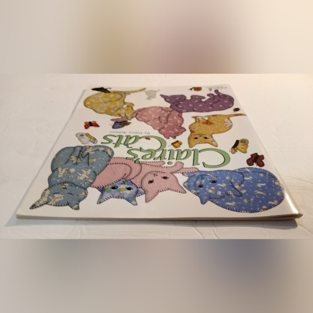 Claire's Cats 35 Quilting Designs Book by Darcy Ashton - Picture 6 of 16